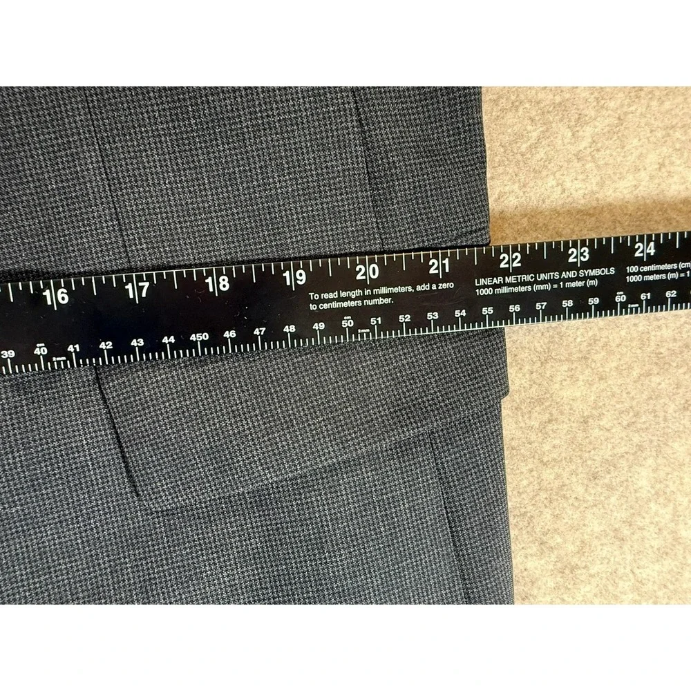 Jos A Bank Signature Collection Grey 100% Wool Micro Check Blazer Sport Coat 43R